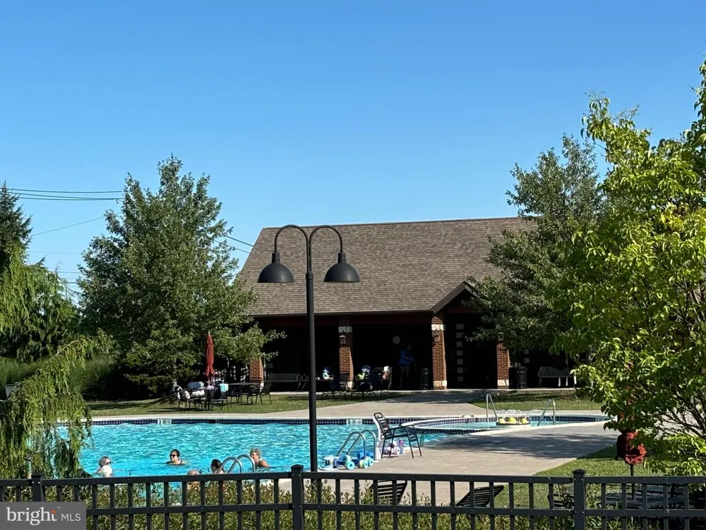W TUSCARORA DRIVE Hazleton, PA 18202
