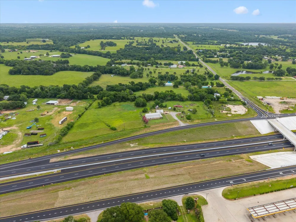 17645 Highway 6 Navasota, TX 77868