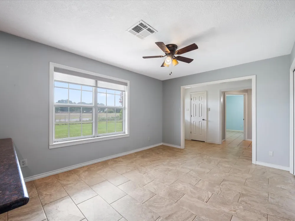 17645 Highway 6 Navasota, TX 77868