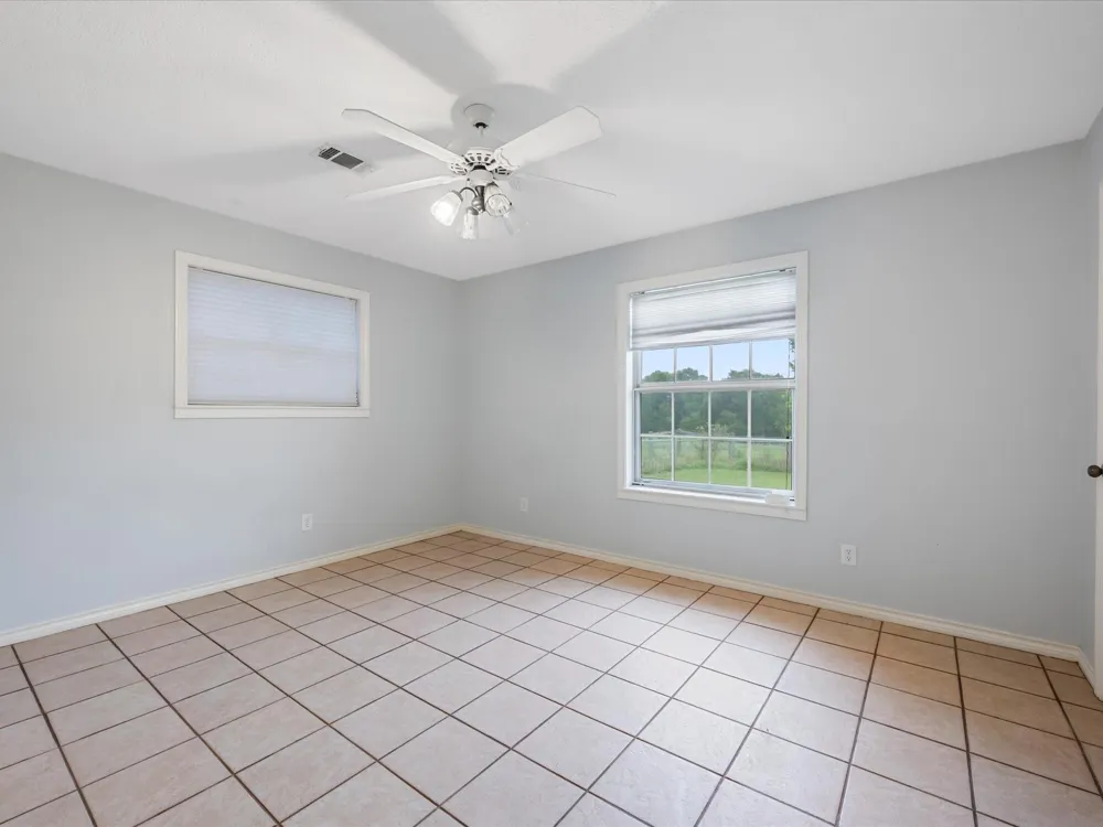 17645 Highway 6 Navasota, TX 77868