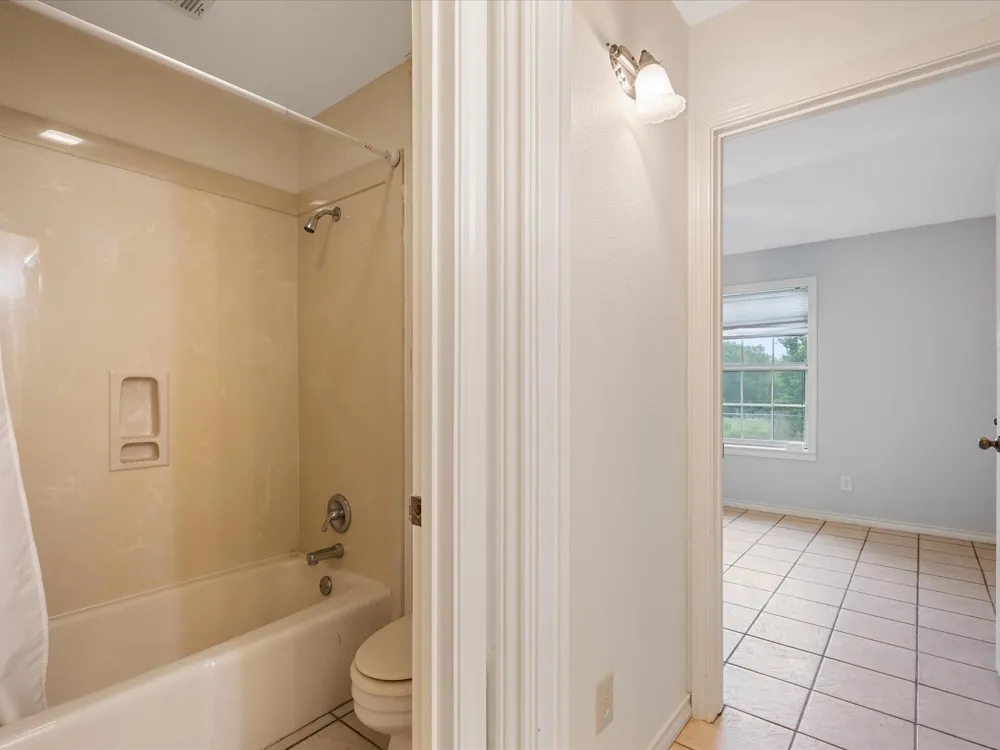 17645 Highway 6 Navasota, TX 77868