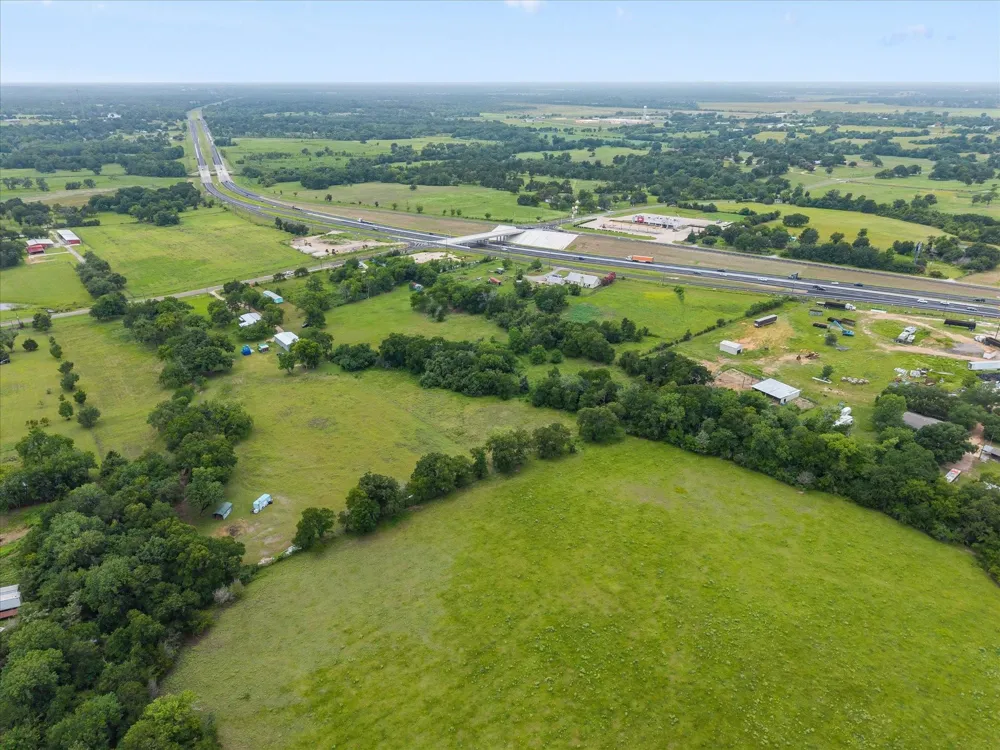 17645 Highway 6 Navasota, TX 77868