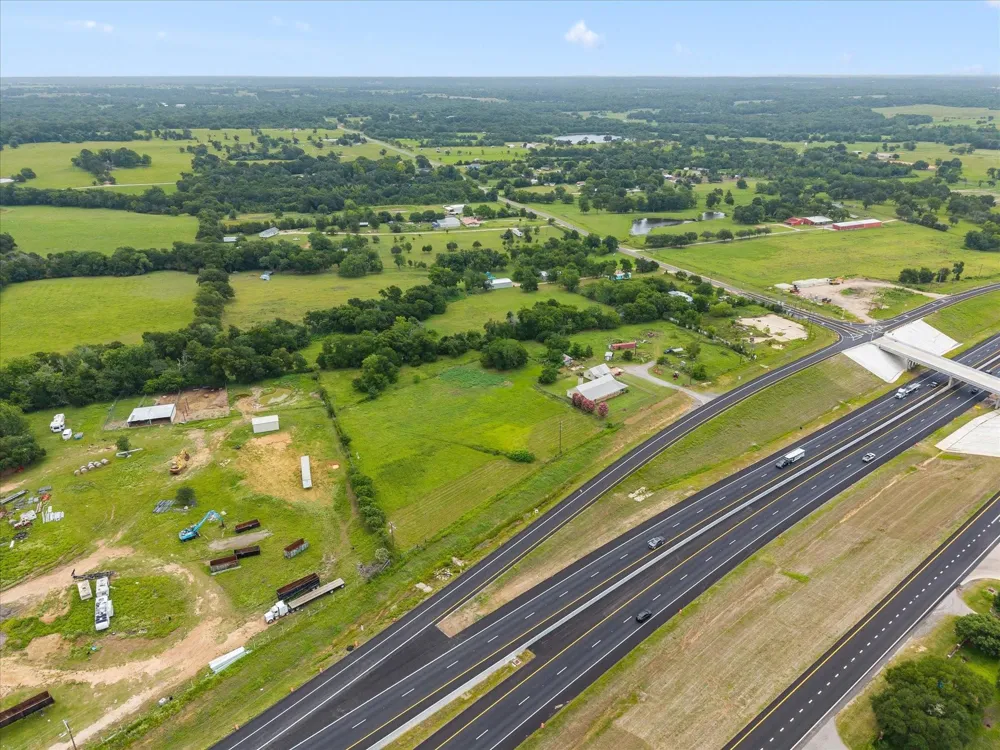 17645 Highway 6 Navasota, TX 77868