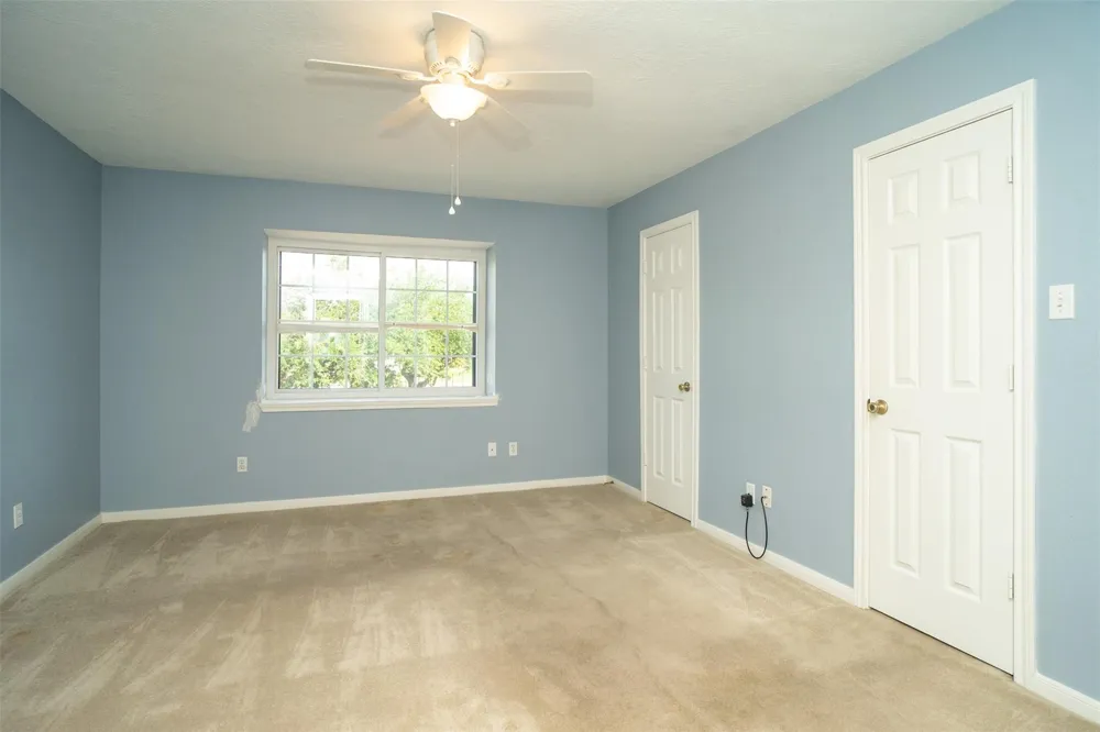 11525 Burdine Street #403 Houston, TX 77035
