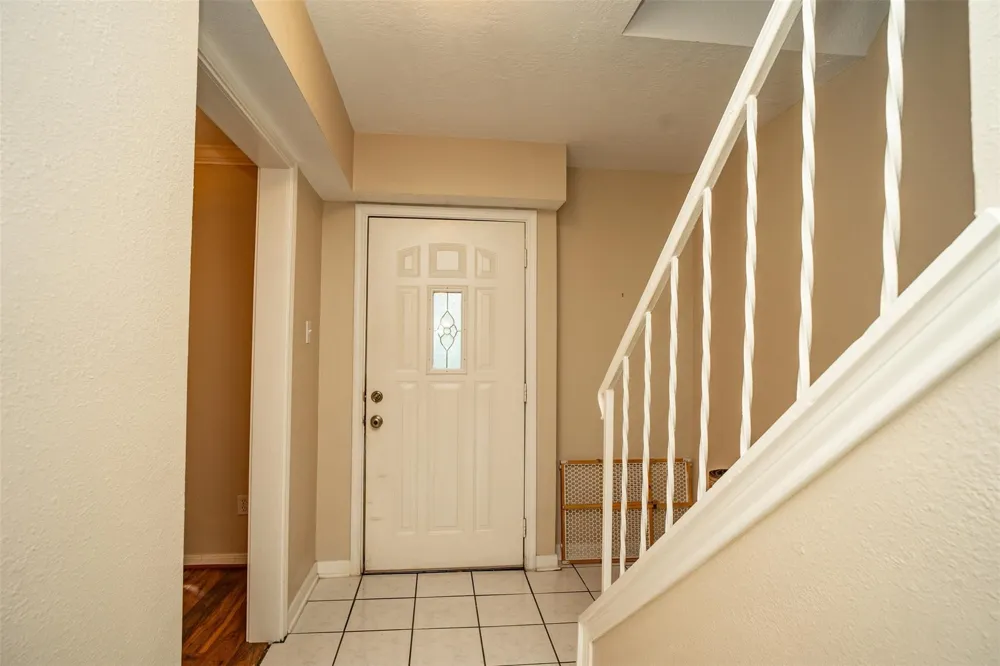 11525 Burdine Street #403 Houston, TX 77035