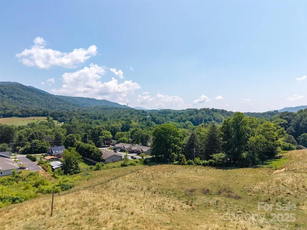 0000 Summer Breeze Drive Clyde, NC 28721