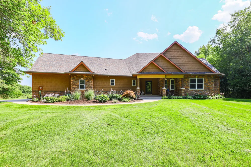 9434 84th Street SE Alto, MI 49302