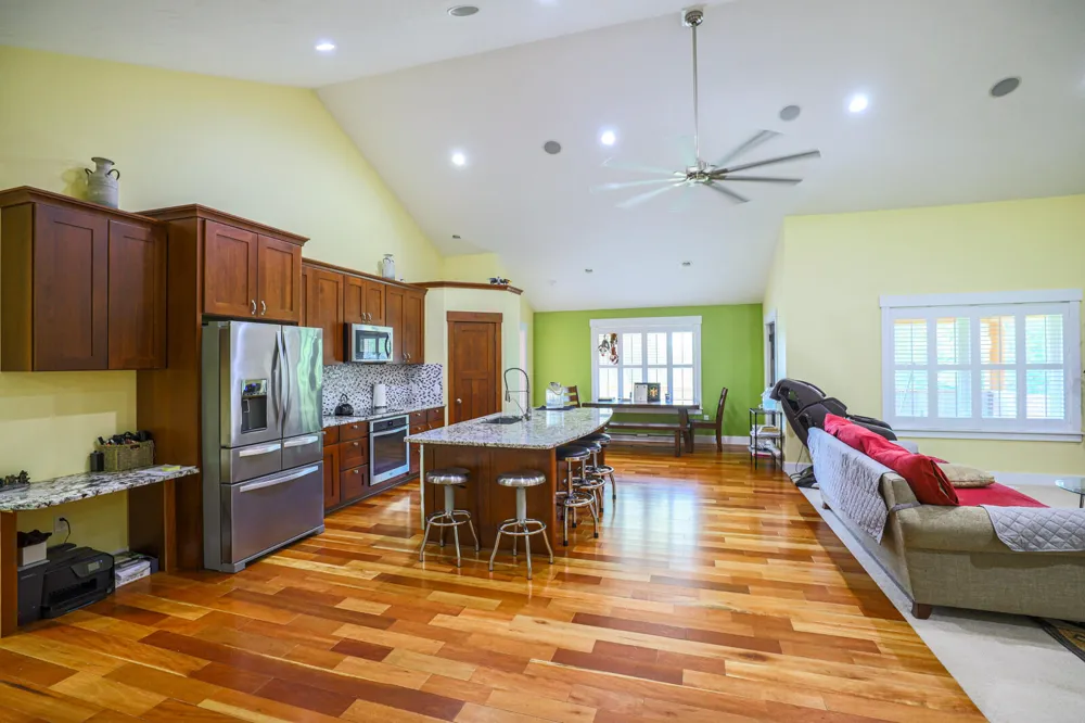 9434 84th Street SE Alto, MI 49302