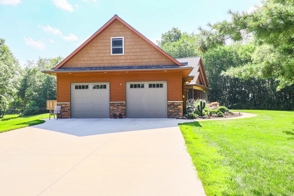 9434 84th Street SE Alto, MI 49302