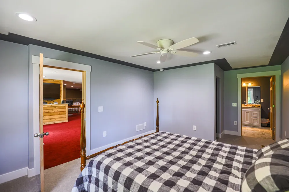 9434 84th Street SE Alto, MI 49302