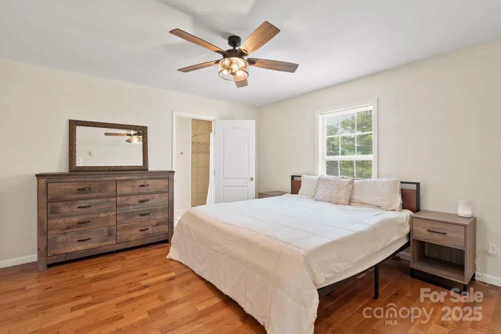 212 & 214 Portmanvilla Road Black Mountain, NC 28711