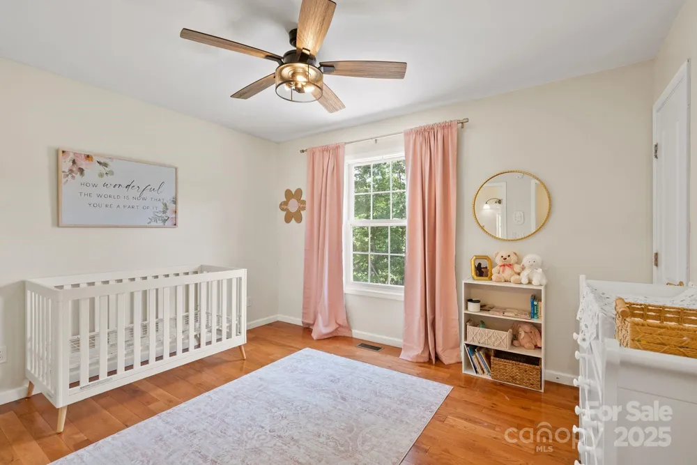 212 & 214 Portmanvilla Road Black Mountain, NC 28711