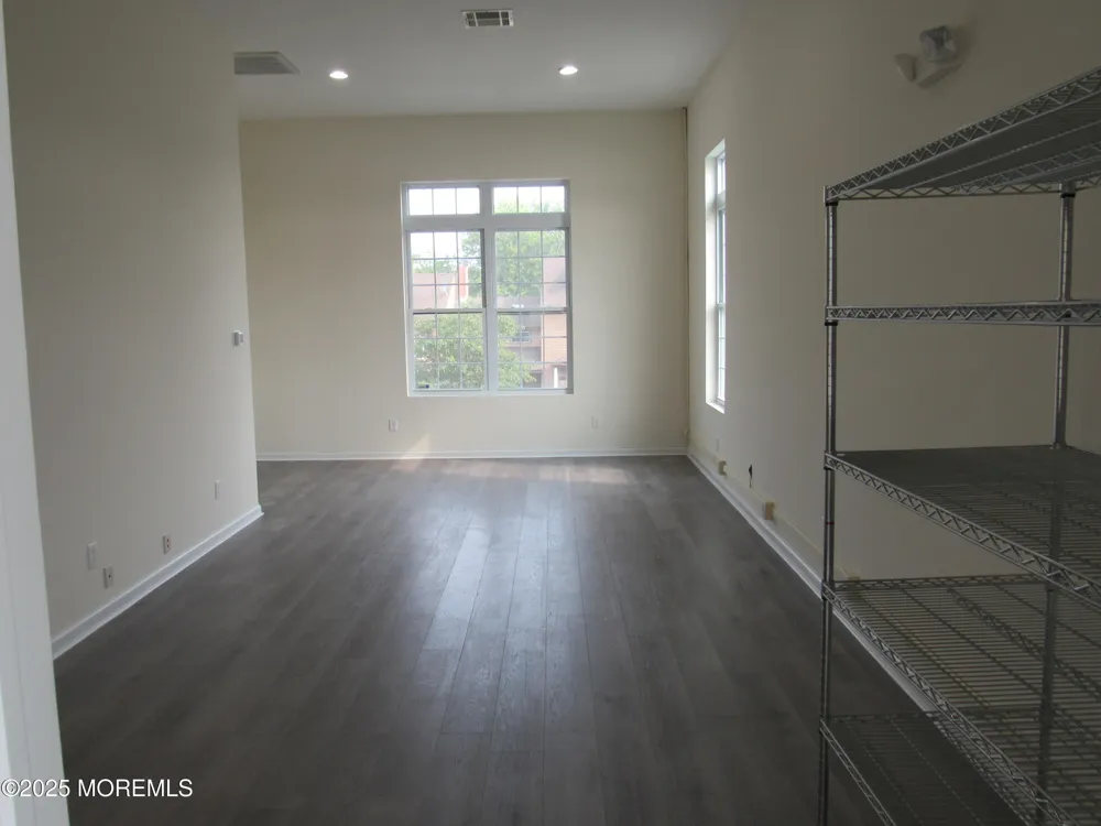 100 Lakeview Avenue #D1 Monroe, NJ 08831
