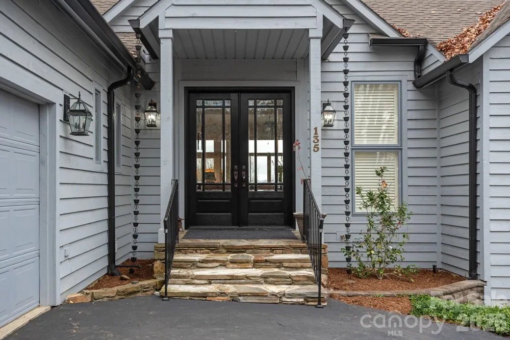 135 POPLAR LOOP Flat Rock, NC 28731