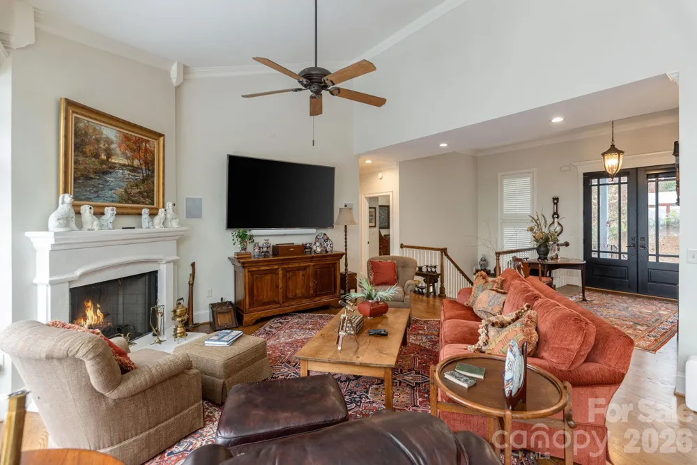 135 POPLAR LOOP Flat Rock, NC 28731
