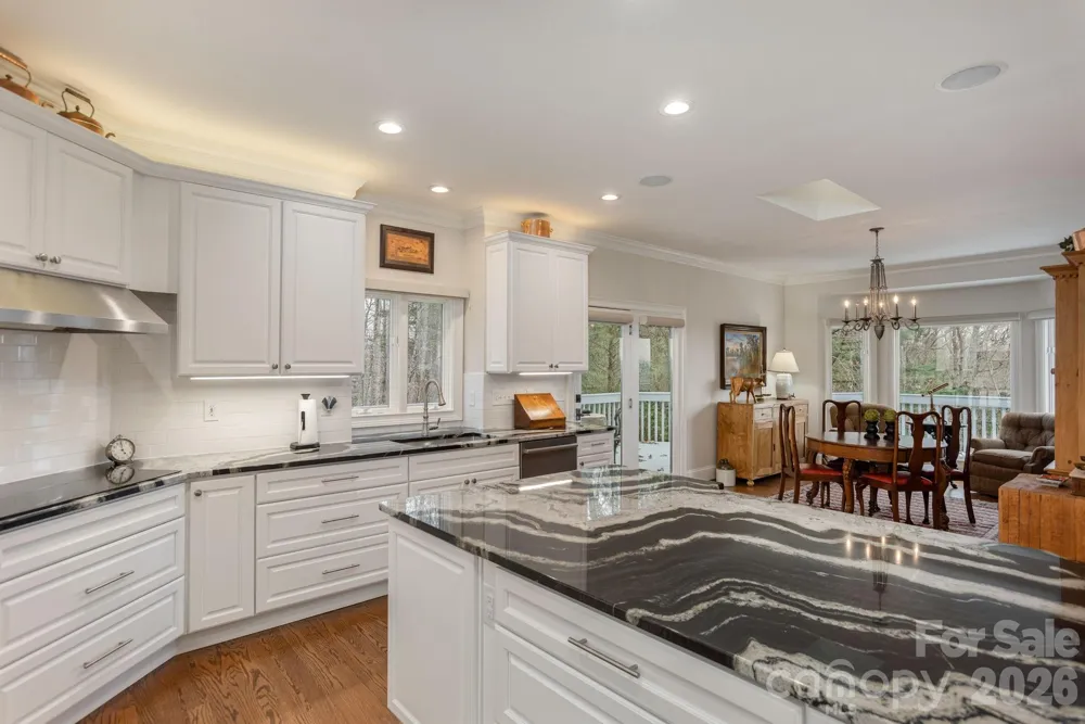 135 POPLAR LOOP Flat Rock, NC 28731
