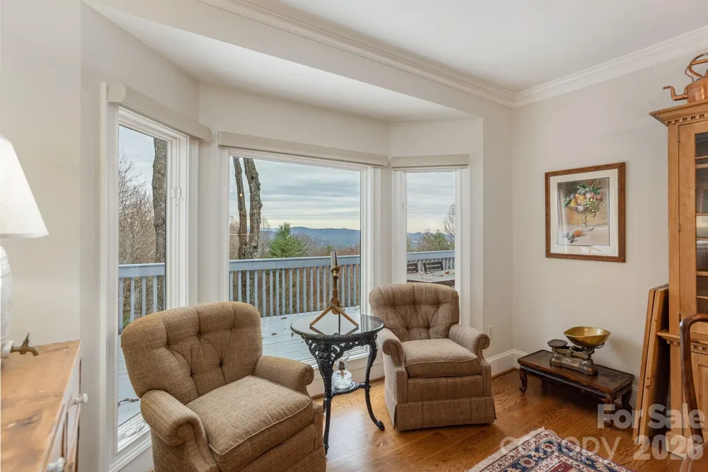135 POPLAR LOOP Flat Rock, NC 28731