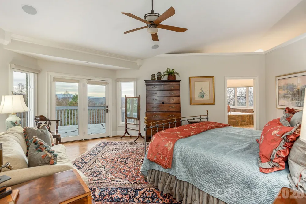 135 POPLAR LOOP Flat Rock, NC 28731