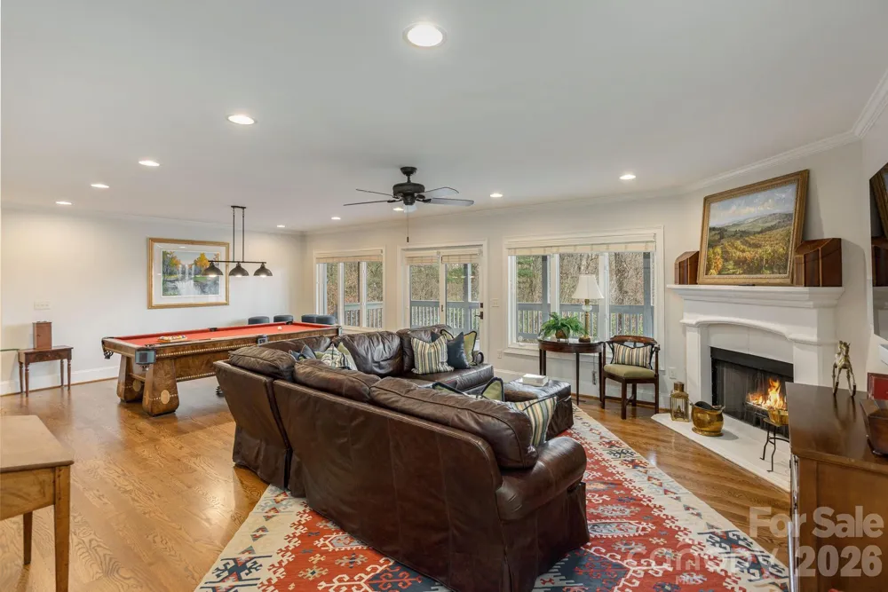 135 POPLAR LOOP Flat Rock, NC 28731
