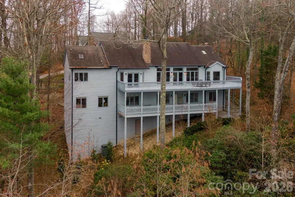 135 POPLAR LOOP Flat Rock, NC 28731