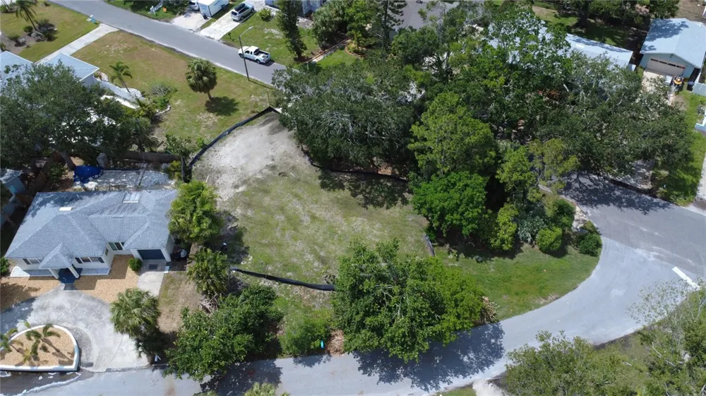 4725 TRADE WINDS DRIVE S Gulfport, FL 33711