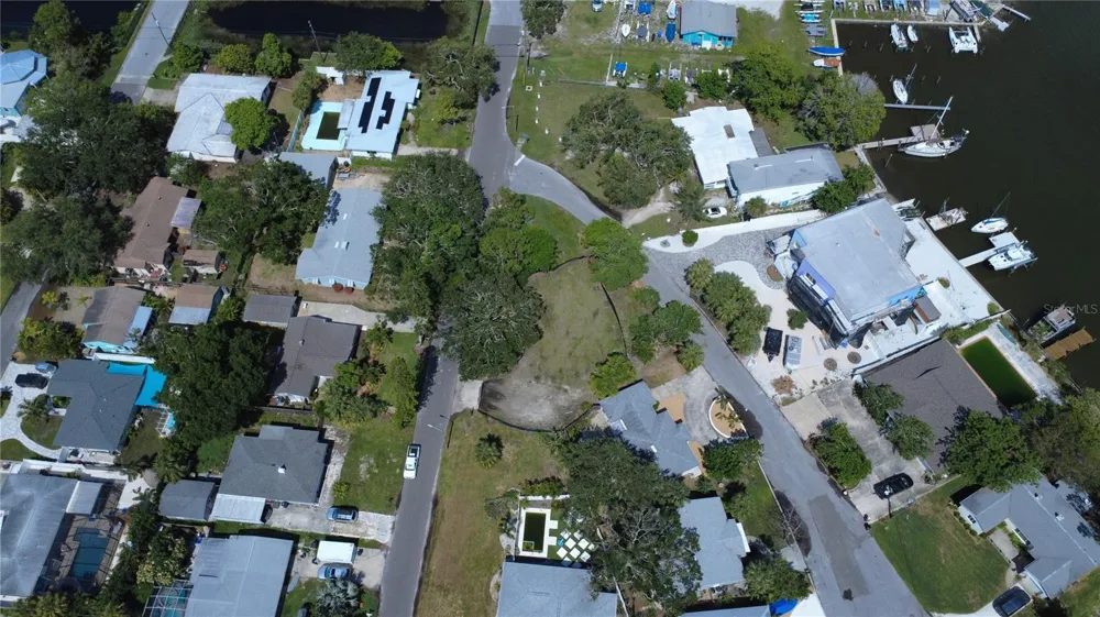 4725 TRADE WINDS DRIVE S Gulfport, FL 33711