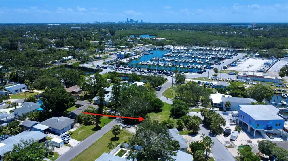 4725 TRADE WINDS DRIVE S Gulfport, FL 33711
