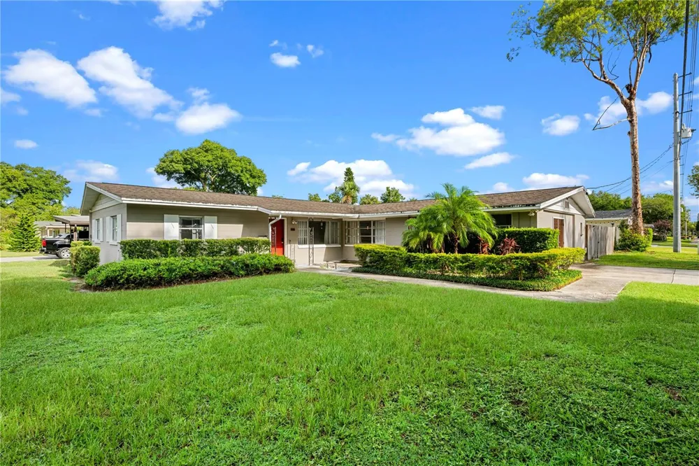 601 ORANOLE ROAD Maitland, FL 32751