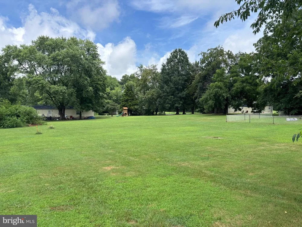 6107 OCEAN GATEWAY Queenstown, MD 21658