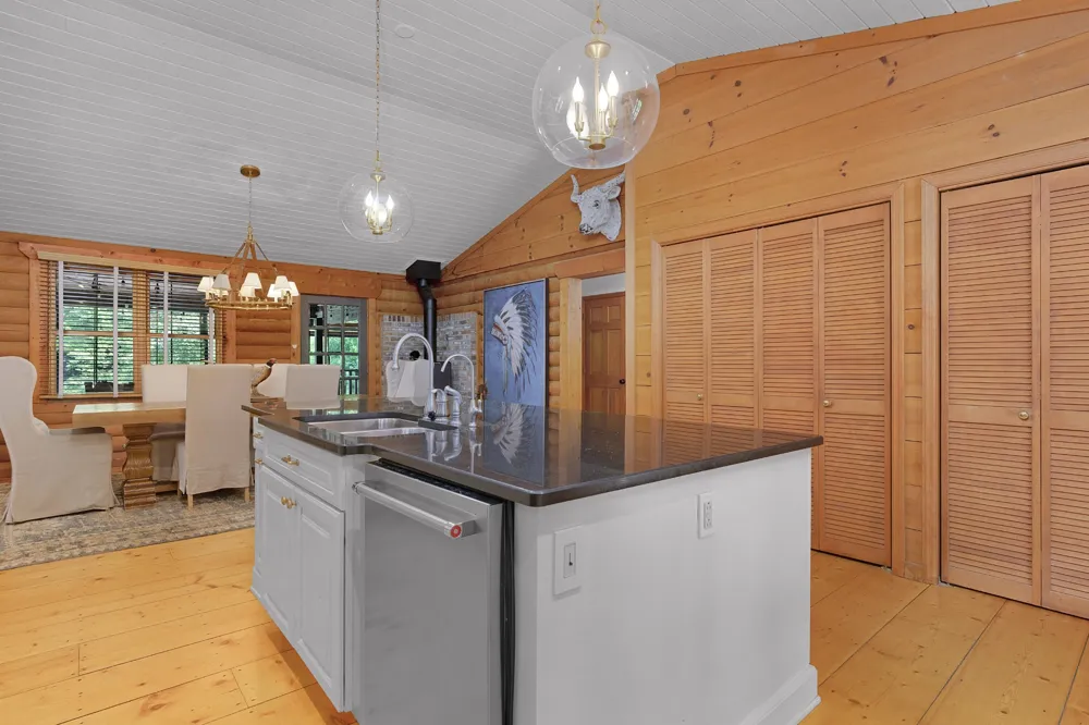 1261 S Cedar Lane Chickamauga, GA 30707