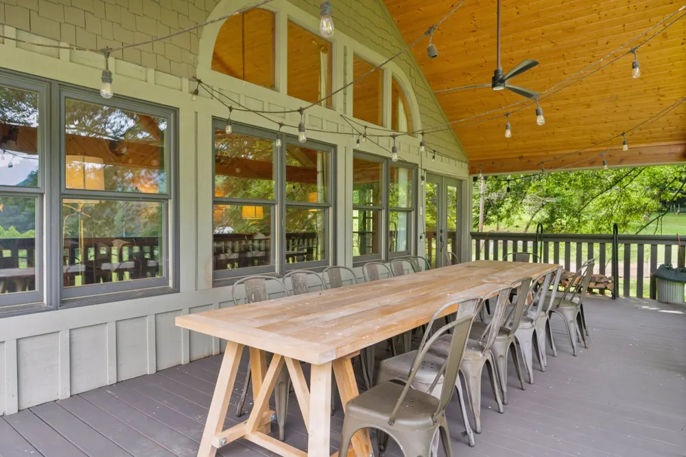 1261 S Cedar Lane Chickamauga, GA 30707