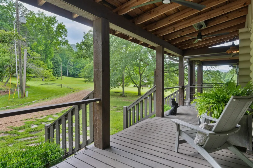 1261 S Cedar Lane Chickamauga, GA 30707