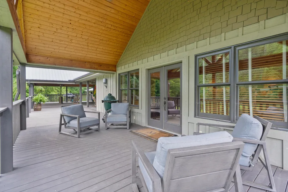 1261 S Cedar Lane Chickamauga, GA 30707