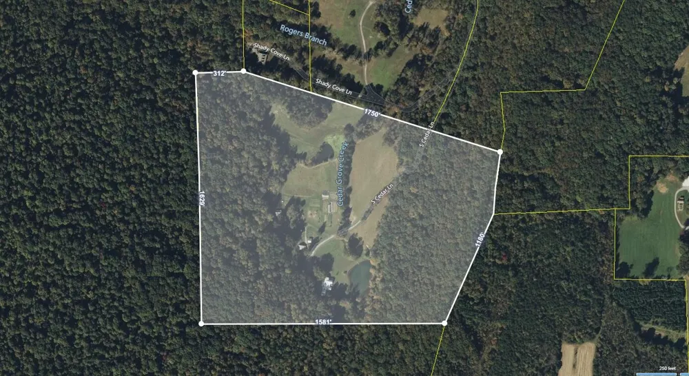 1261 S Cedar Lane Chickamauga, GA 30707