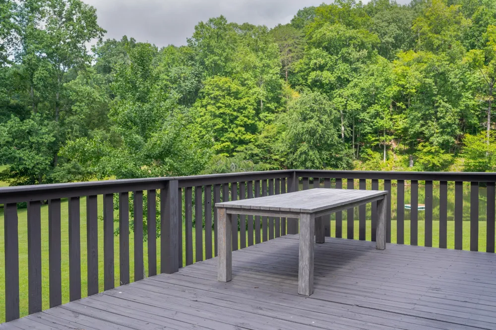 1261 S Cedar Lane Chickamauga, GA 30707