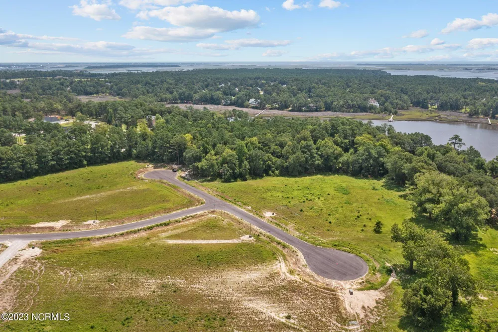 405 Red Drum Way W Swansboro, NC 28584