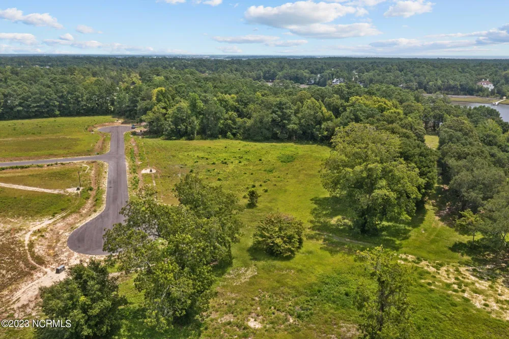 405 Red Drum Way W Swansboro, NC 28584