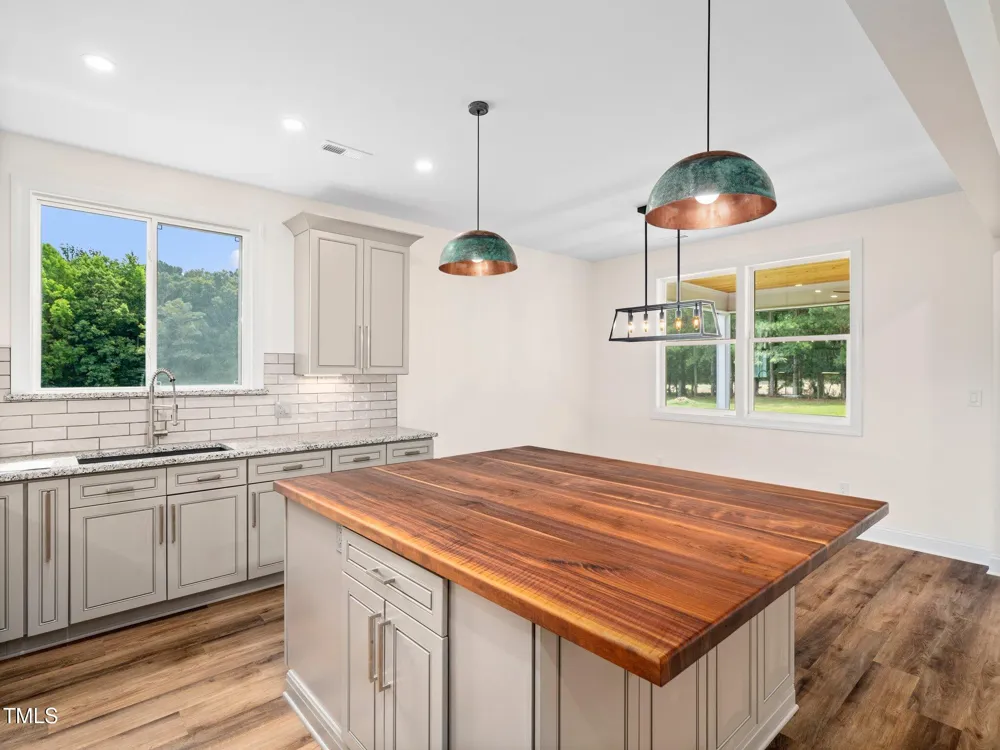 10 Hermitage Franklinton, NC 27525