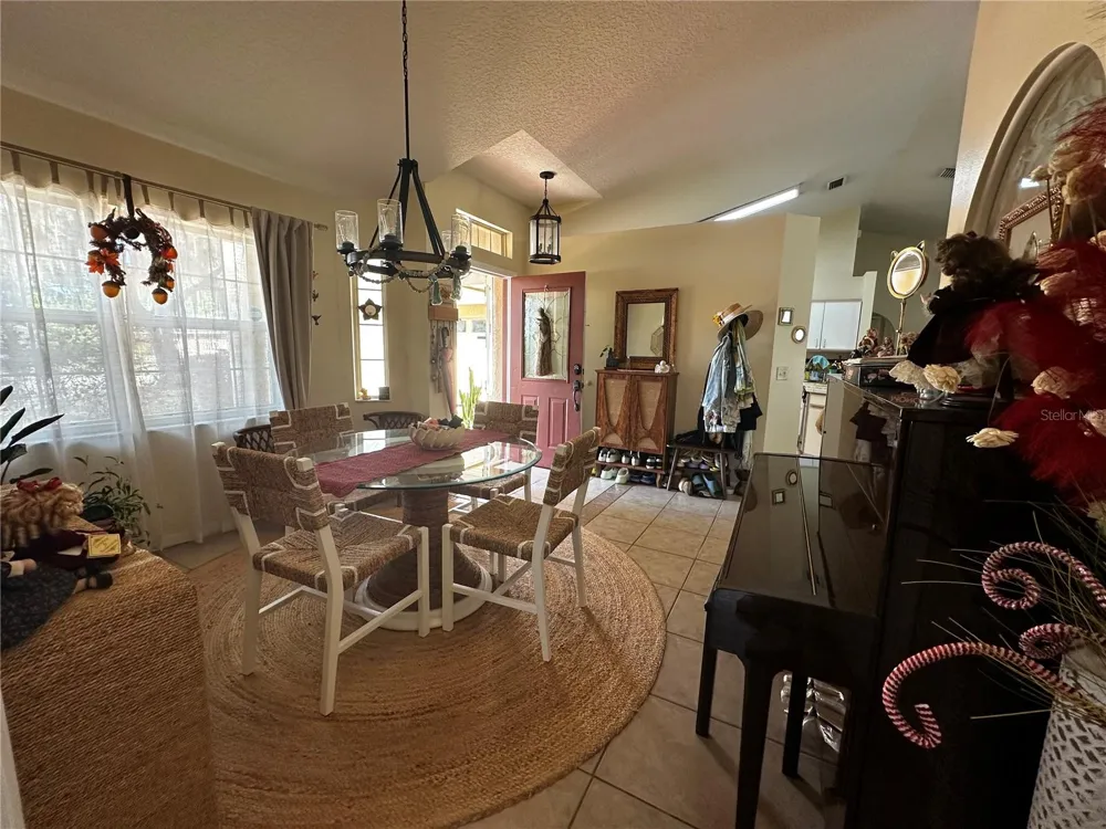 17302 2ND STREET Montverde, FL 34756