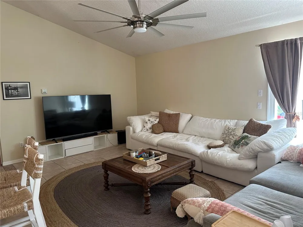 17302 2ND STREET Montverde, FL 34756