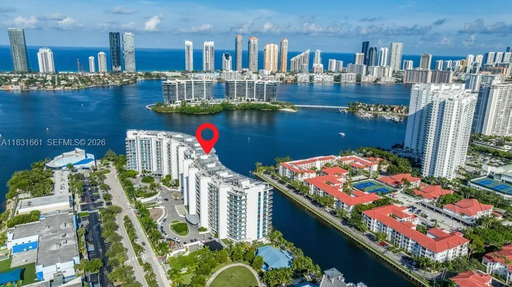 3250 NE 188th St #904 Aventura, FL 33180