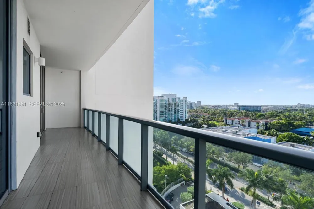 3250 NE 188th St #904 Aventura, FL 33180
