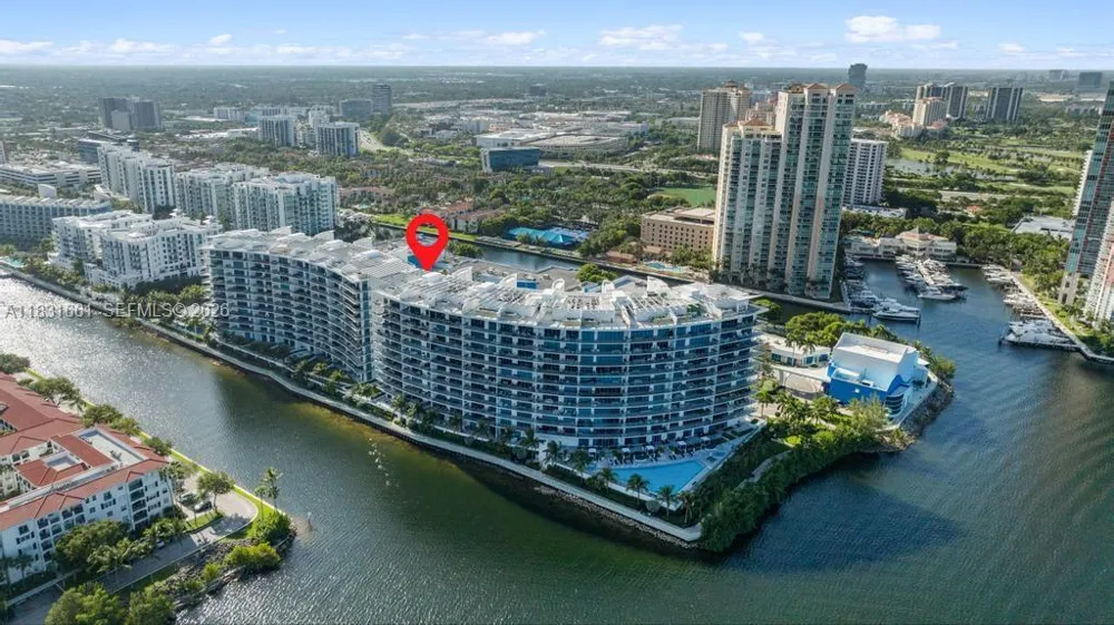 3250 NE 188th St #904 Aventura, FL 33180