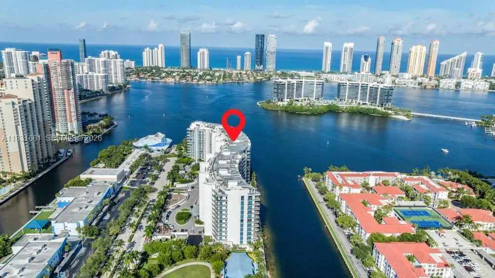 3250 NE 188th St #904 Aventura, FL 33180