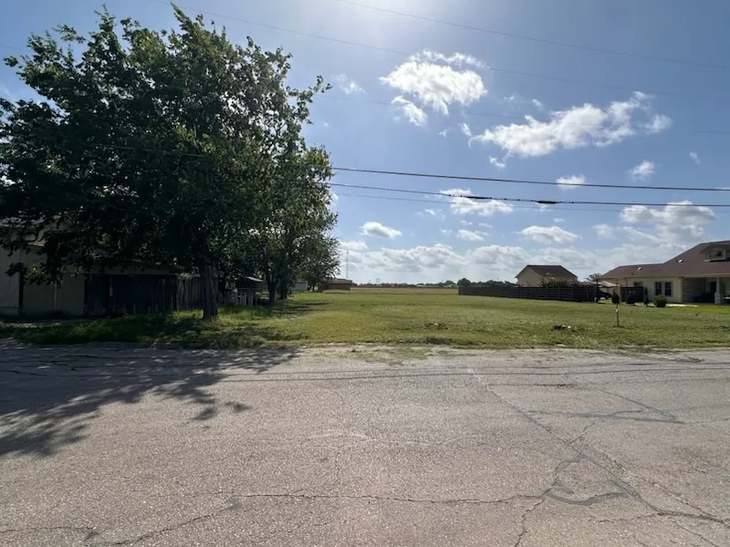 1200 Torres Street Lockhart, TX 78644