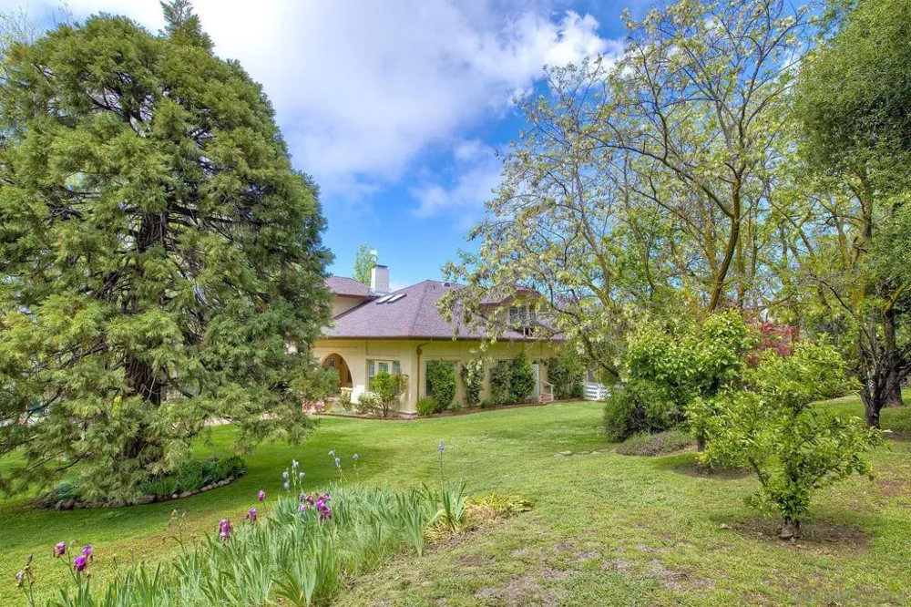 20121 Highway 76 Pauma Valley, CA 92061