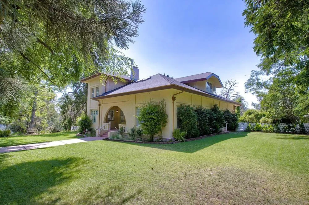 20121 Highway 76 Pauma Valley, CA 92061