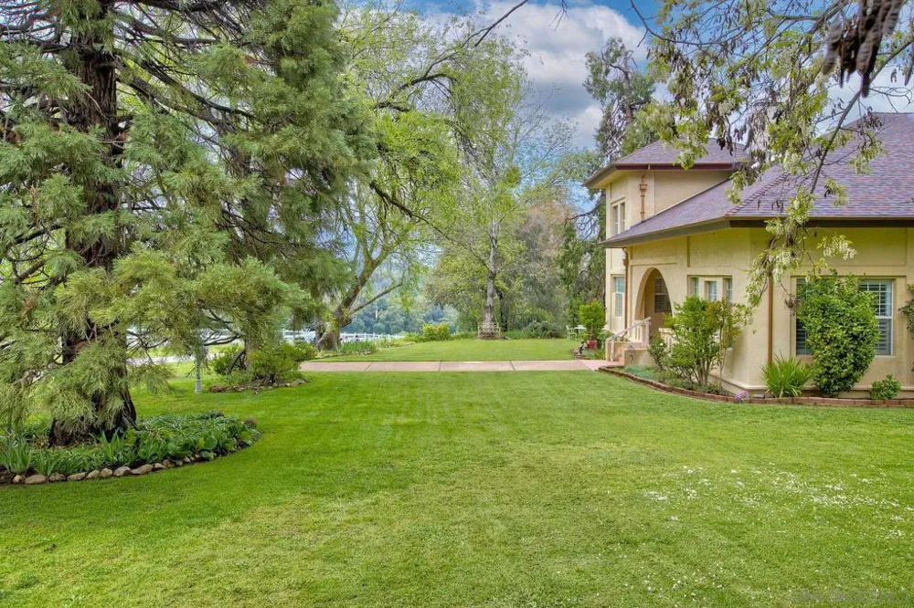 20121 Highway 76 Pauma Valley, CA 92061