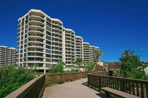 1211 GULF OF MEXICO DRIVE #1005