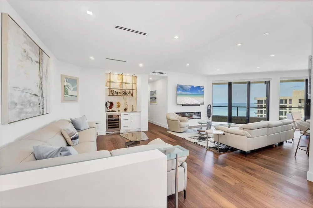 1211 GULF OF MEXICO DRIVE #1005 Longboat Key, FL 34228